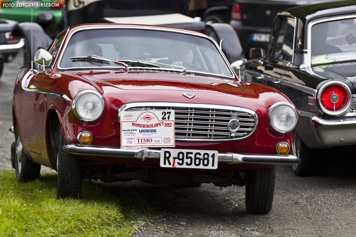 Volvo P1800